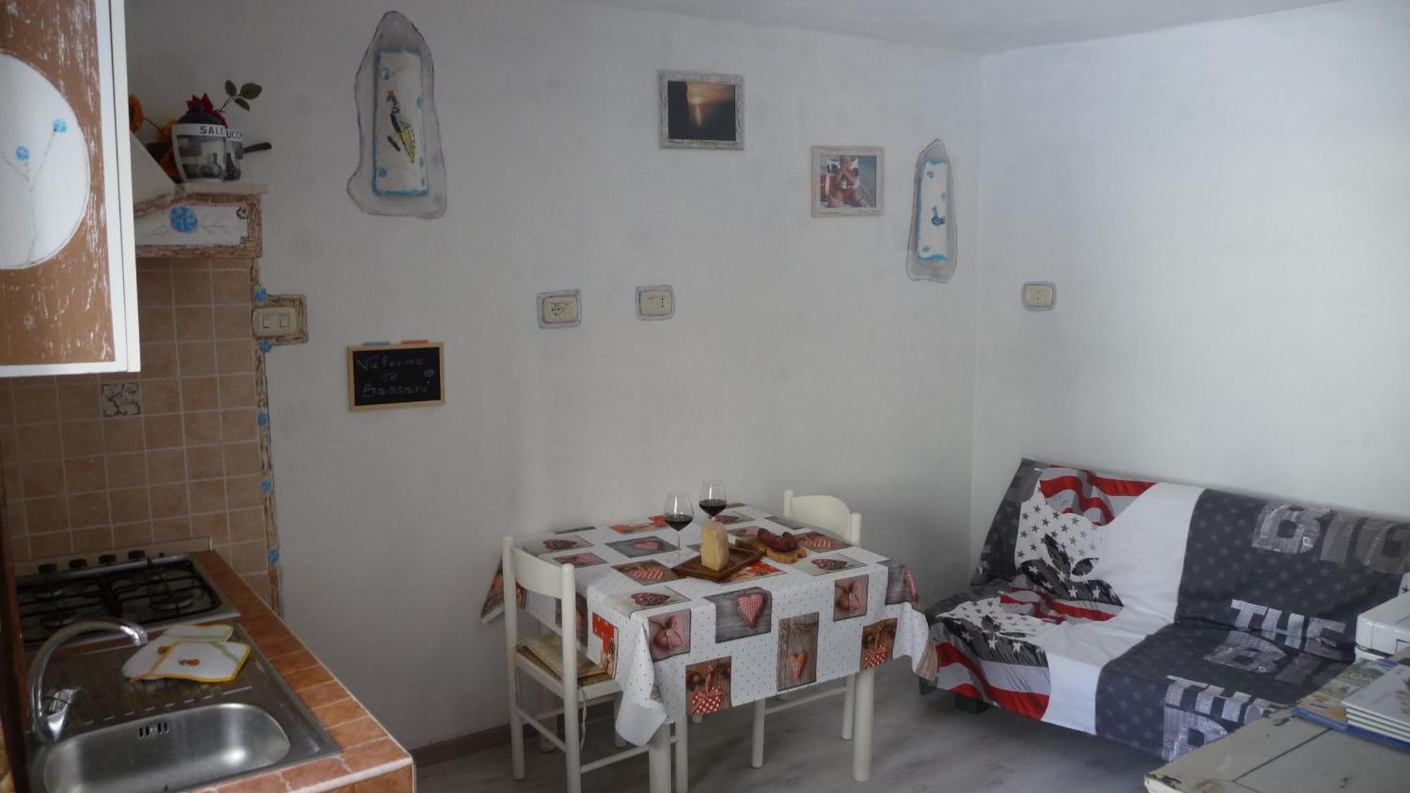 Casa Gio' - Casa Indipendente Con Cucina Apartment Sassari Ngoại thất bức ảnh